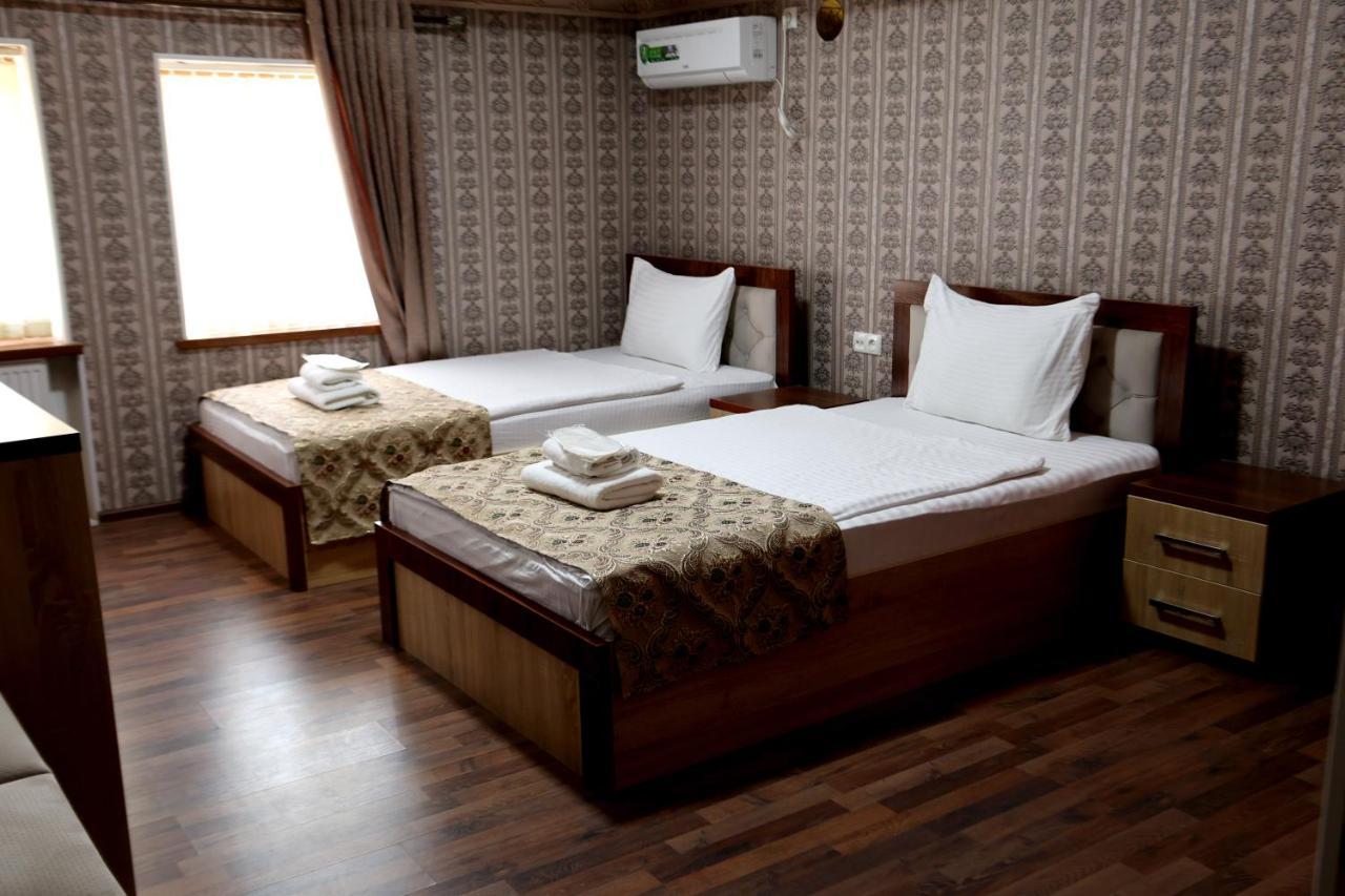 Hotel Plaza 777 Szamarkand Kültér fotó